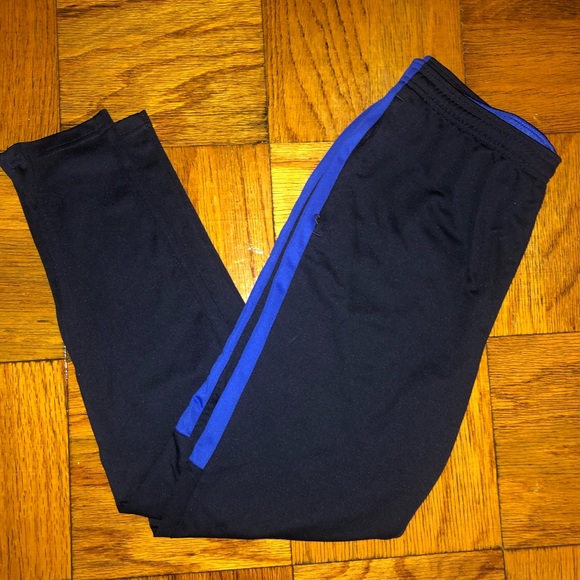 Men’s Nike dry fit - Picture 2 of 3